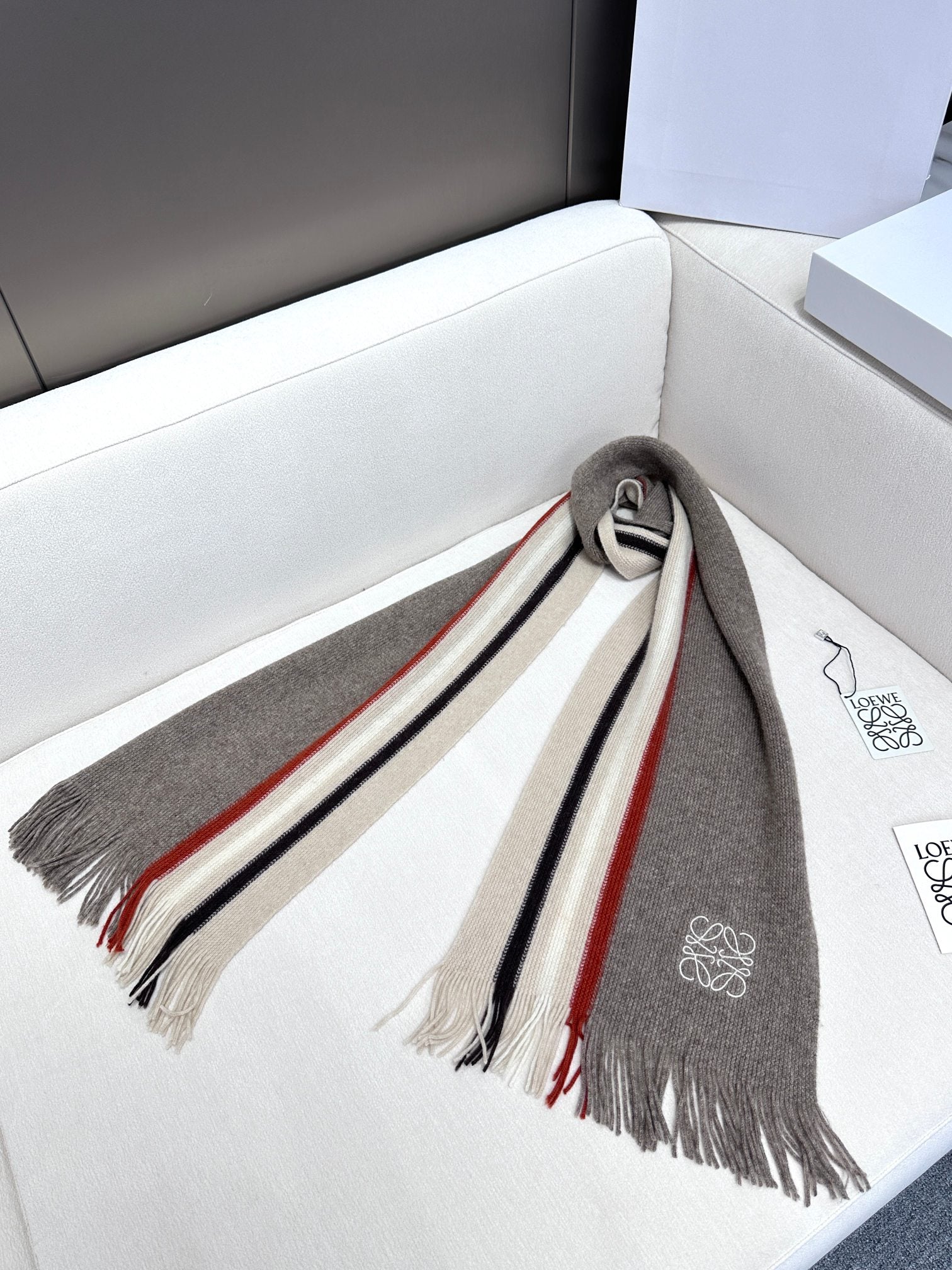 LOEWE 26S SCARF 180 IN CASHMERE 194383