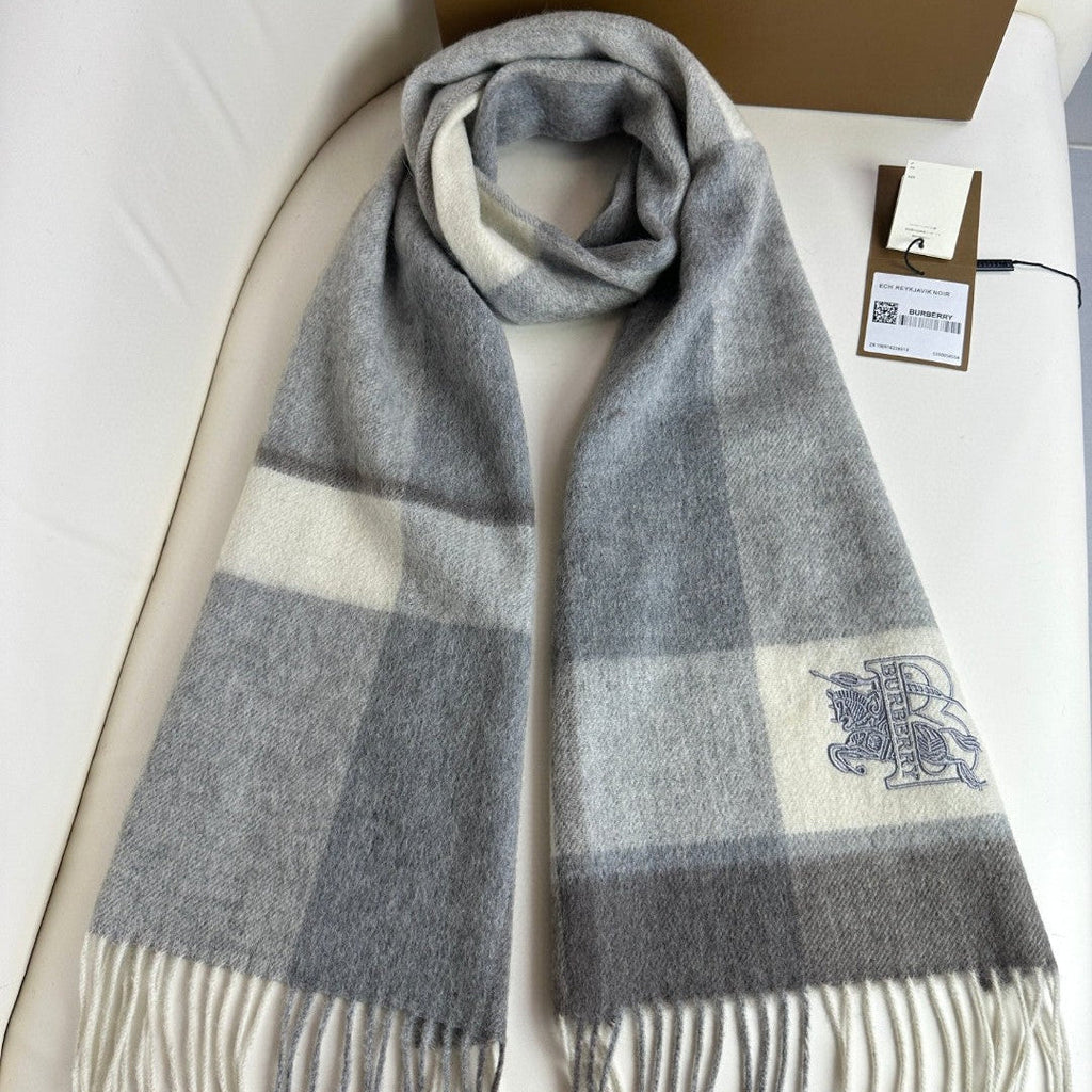 BURBERRY 26S SCARF 180CM IN CASHMERE 278705