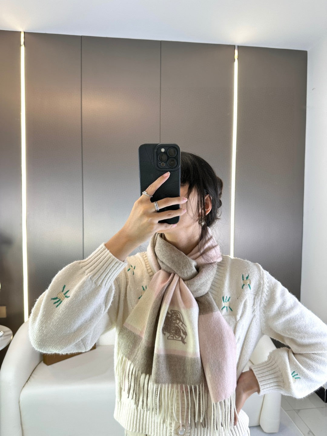 BURBERRY 26S SCARF 180CM IN CASHMERE 278706