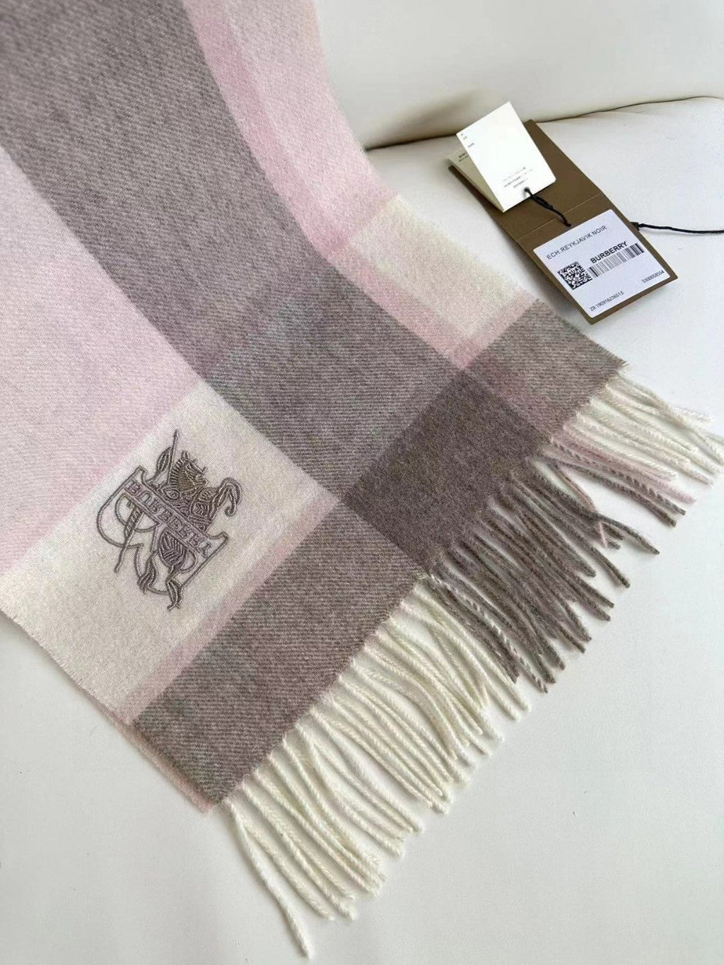 BURBERRY 26S SCARF 180CM IN CASHMERE 278706