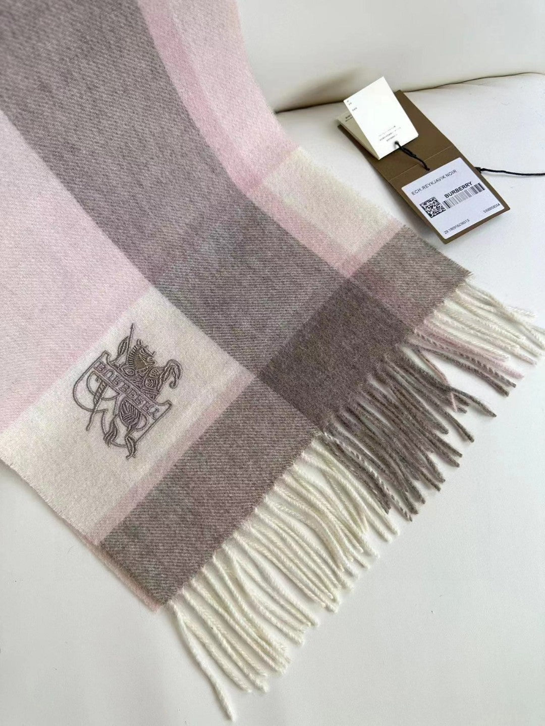 BURBERRY 26S SCARF 180CM IN CASHMERE 278706