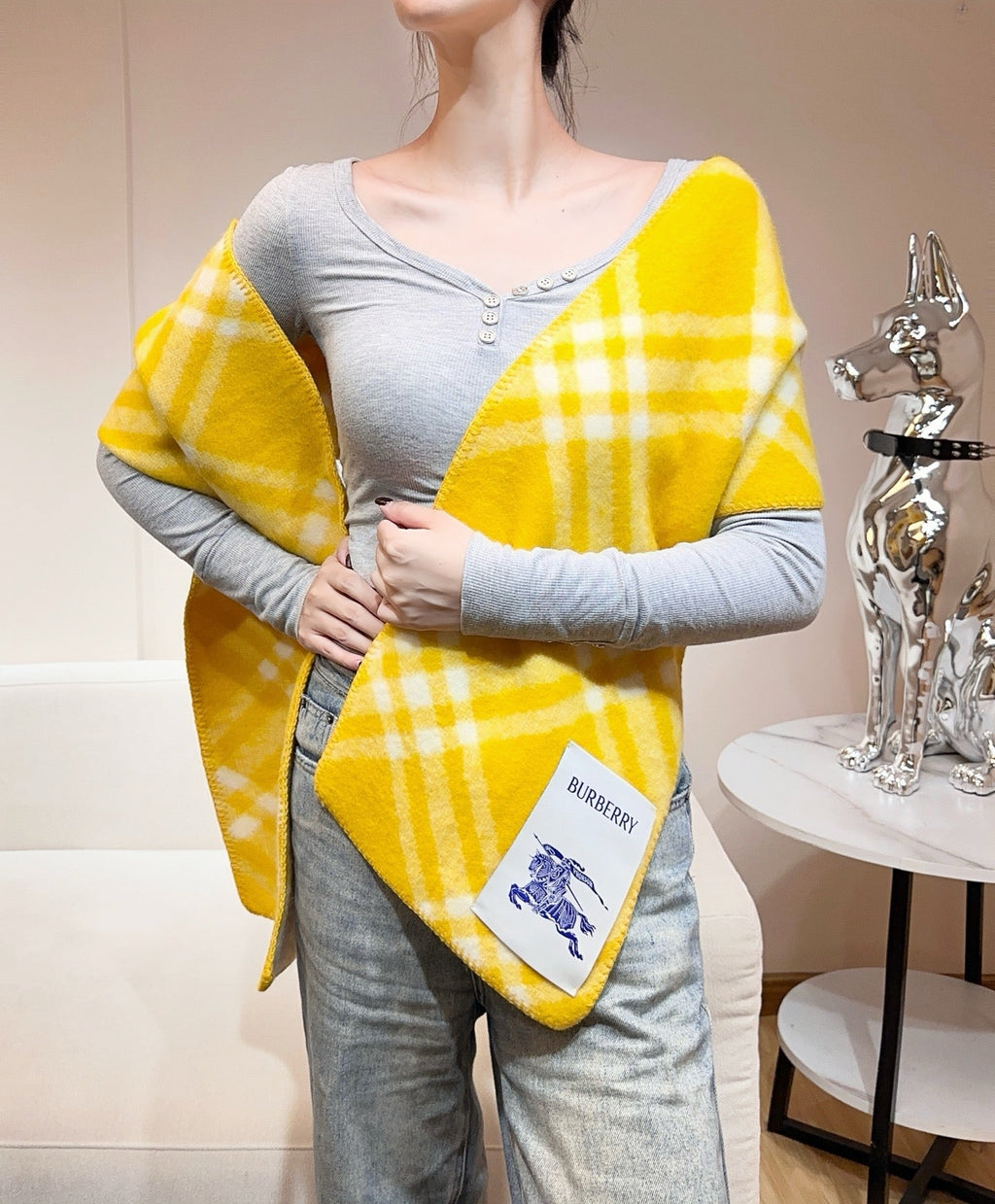 BURBERRY 25S SCARF 195 CM IN CASHMERE 938003