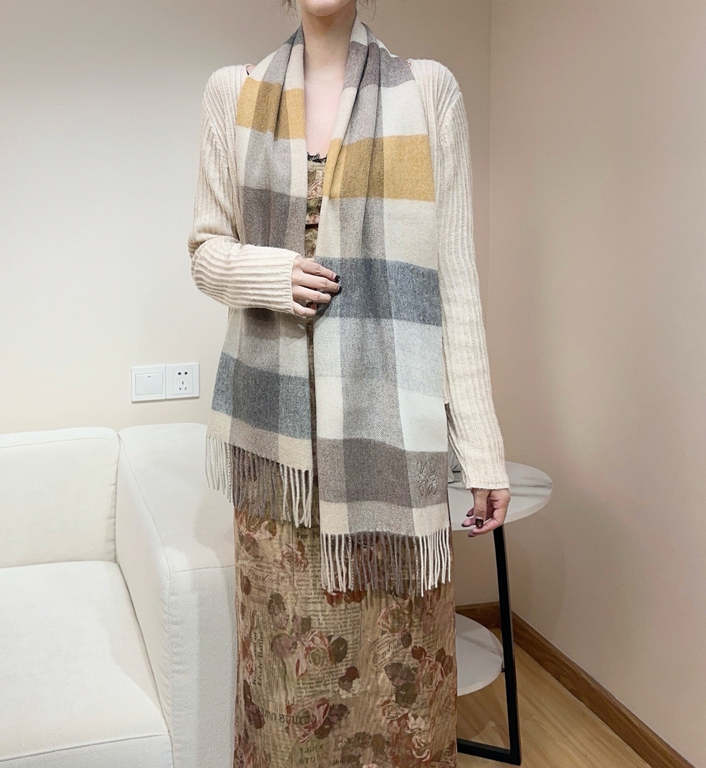 LOEWE 26S SCARF 180 IN CASHMERE 320592