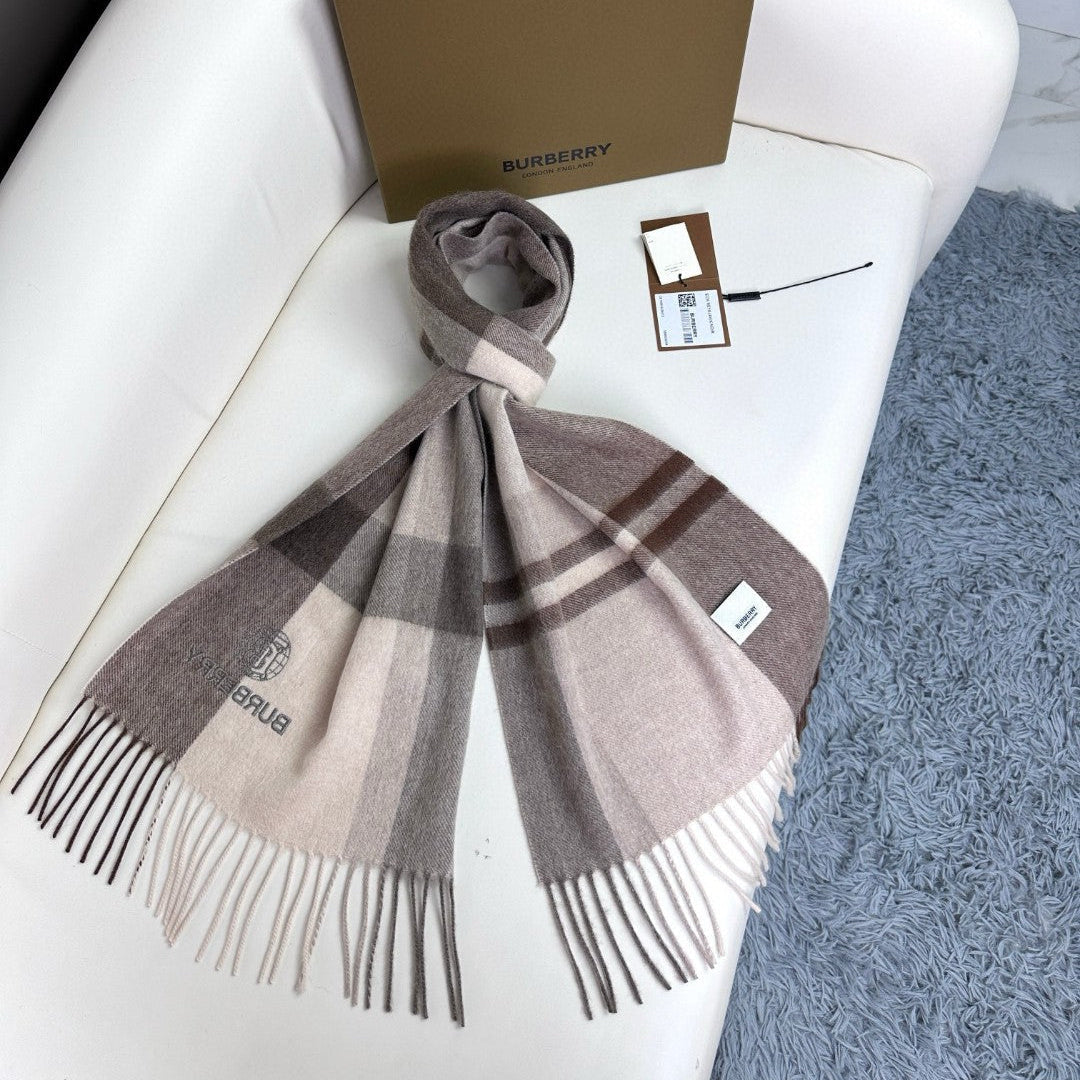 BURBERRY 26S SCARF 180CM IN CASHMERE 176176