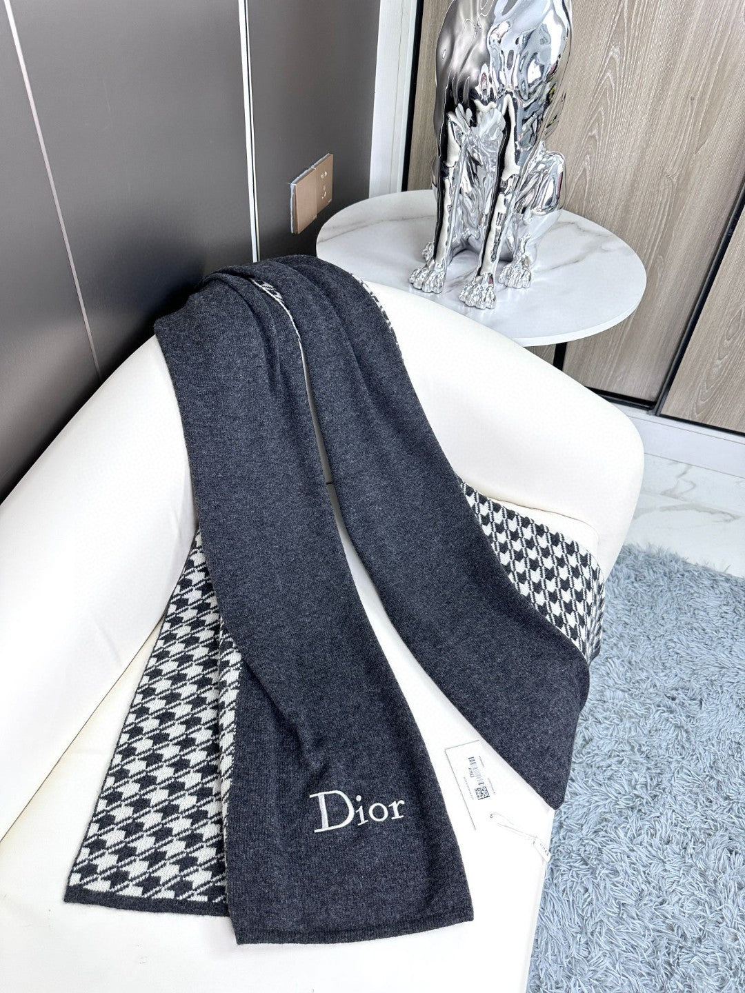 DIOR 26S SCARF 190CM IN CASHMERE 128106