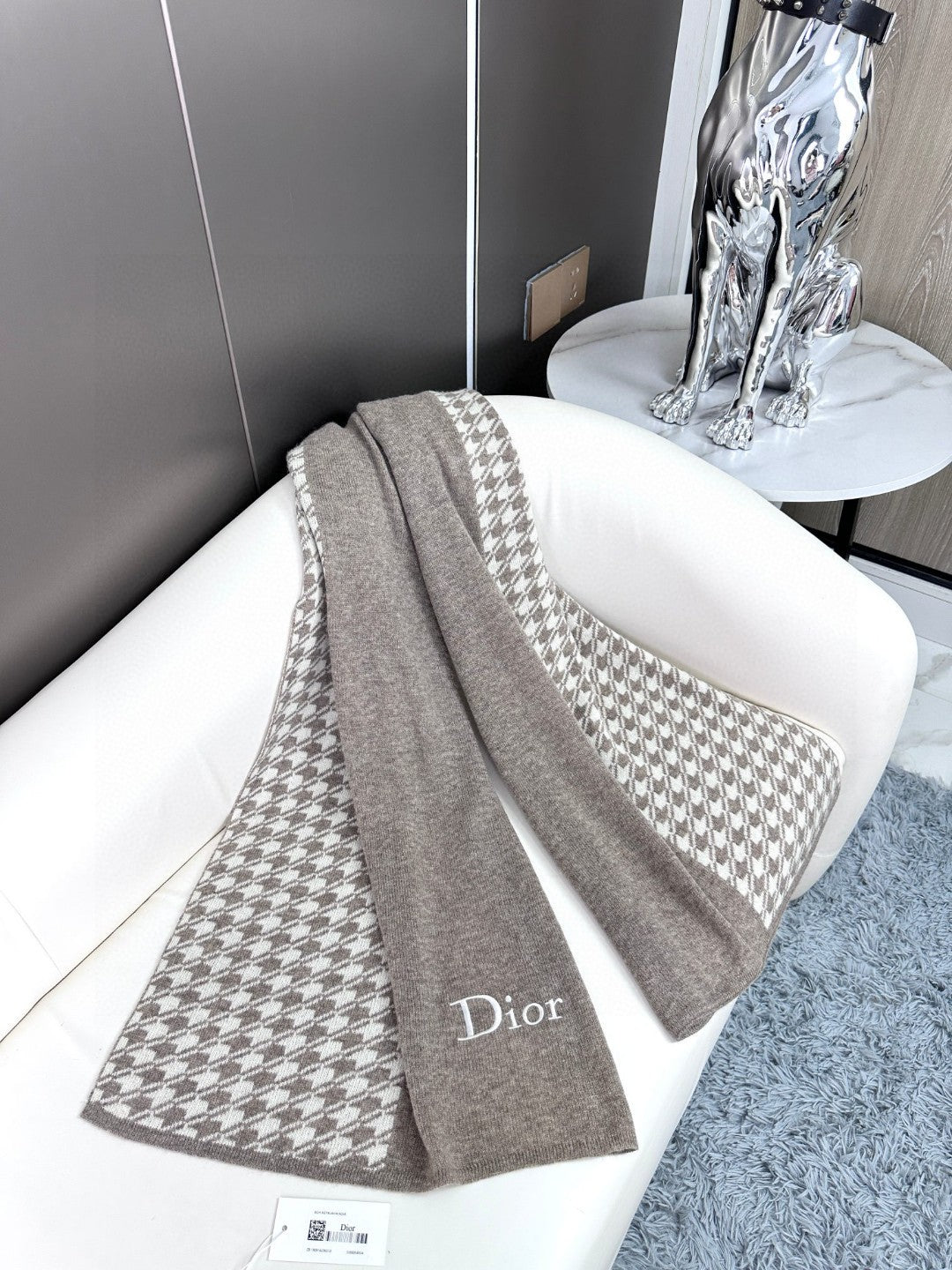 DIOR 26S SCARF 190CM IN CASHMERE 130109
