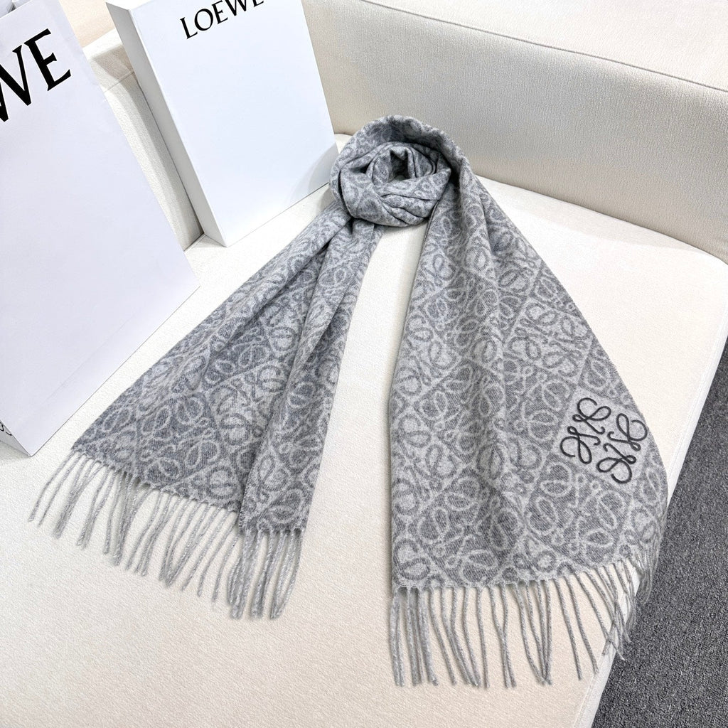LOEWE 26S SCARF 180 IN CASHMERE WOOL 266431