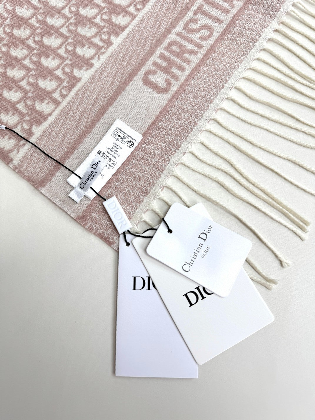 DIOR 26S SCARF 180CM IN CASHMERE 286179