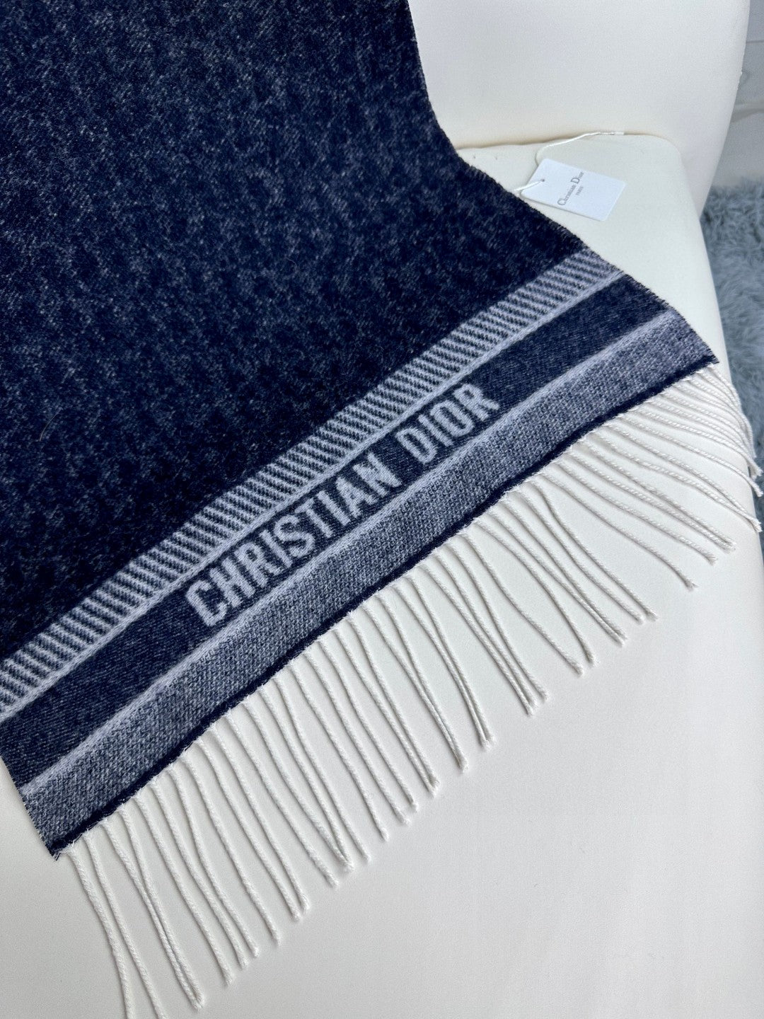 DIOR 26S SCARF 180CM IN CASHMERE 286180