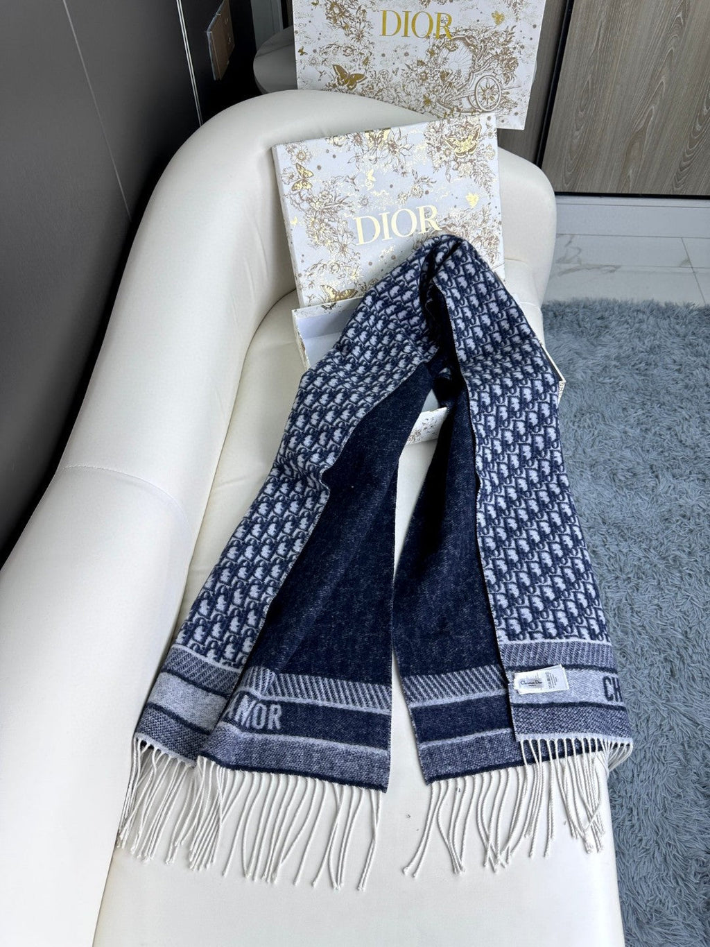 DIOR 26S SCARF 180CM IN CASHMERE 286180
