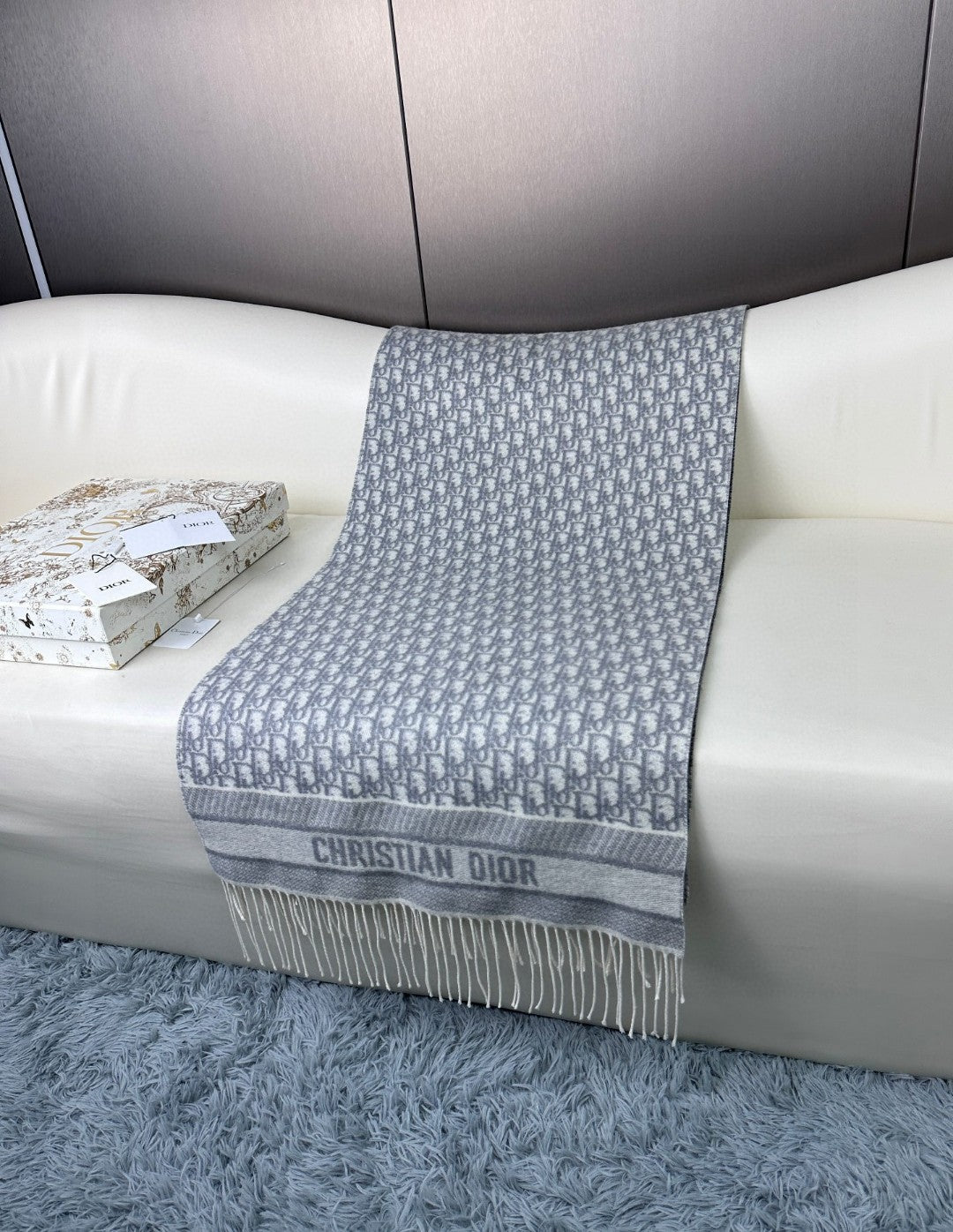 DIOR 26S SCARF 180CM IN CASHMERE 257325