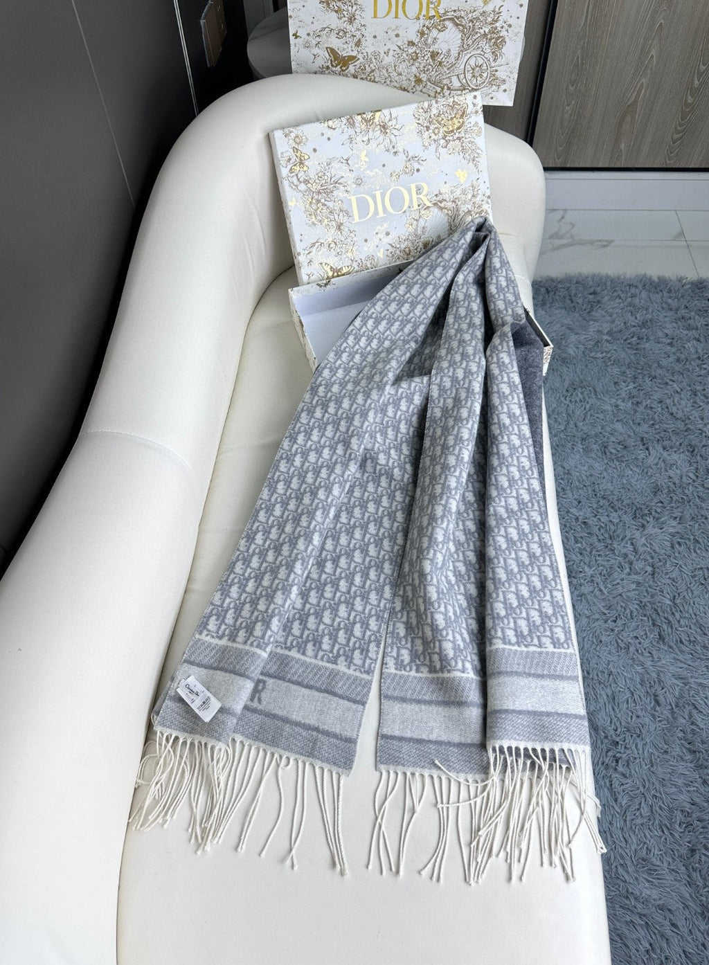 DIOR 26S SCARF 180CM IN CASHMERE 257325