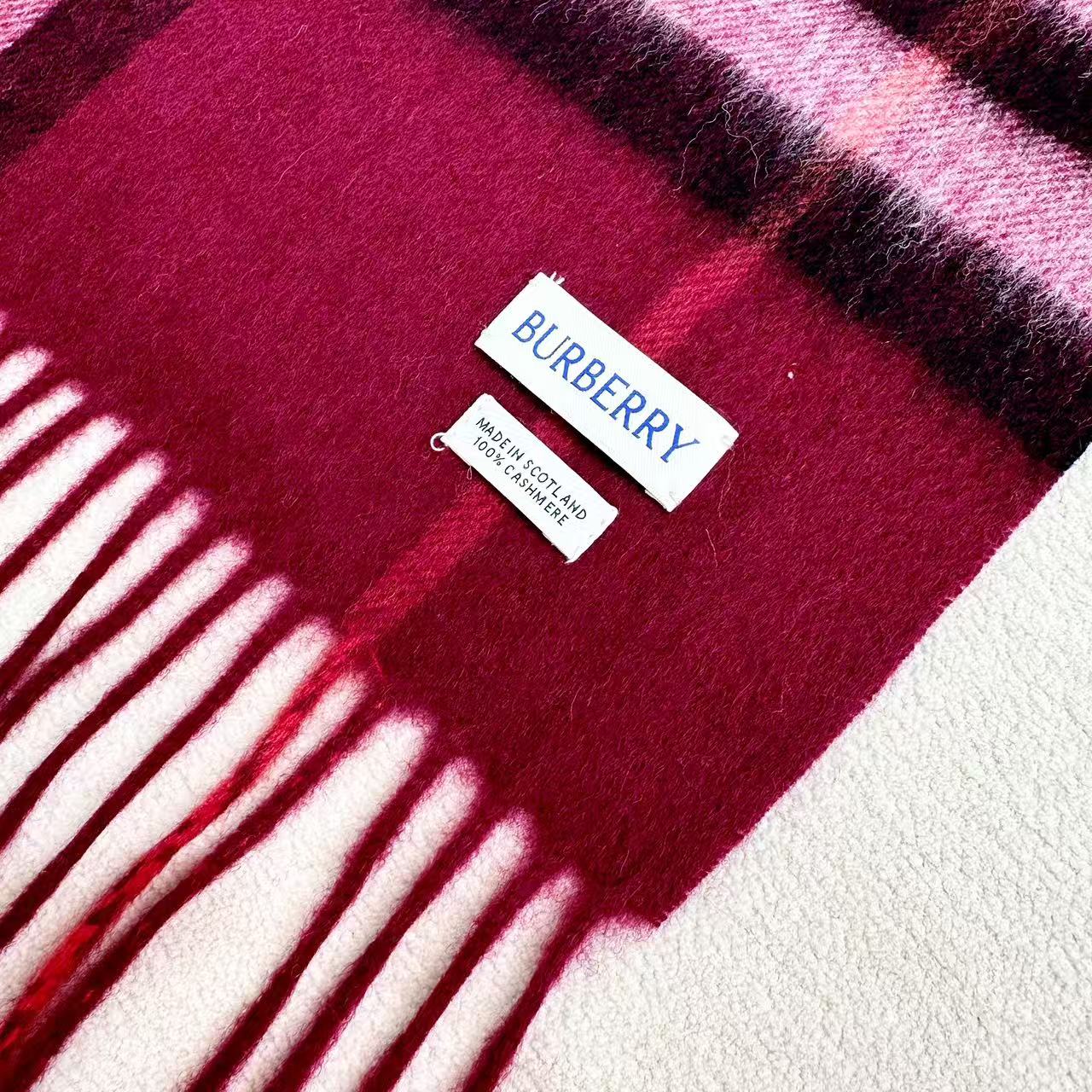 BURBERRY 26S SCARF 168CM IN CASHMERE 184979