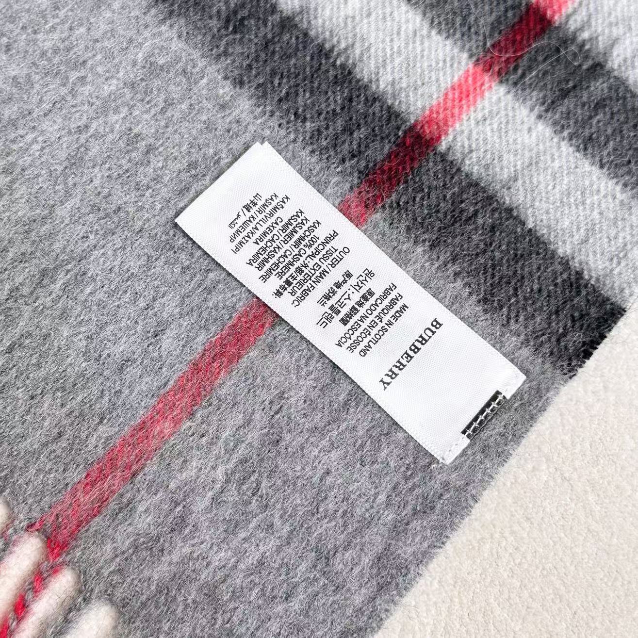 BURBERRY 26S SCARF 168CM IN CASHMERE 184980
