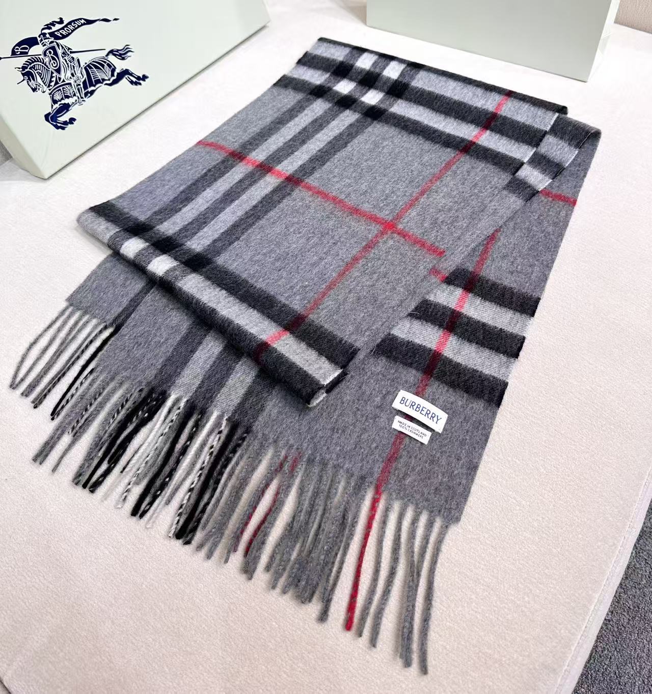BURBERRY 26S SCARF 168CM IN CASHMERE 184980