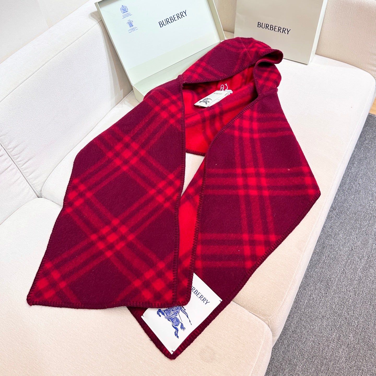 BURBERRY 25S SCARF 195 CM IN CASHMERE 938000
