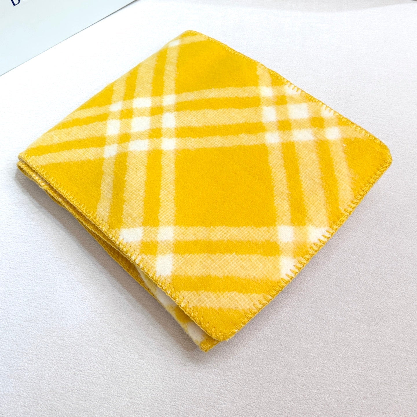 BURBERRY 25S SCARF 195 CM IN CASHMERE 938003