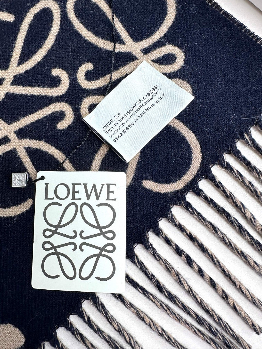 LOEWE 26S SCARF 180 IN CASHMERE WOOL 297945