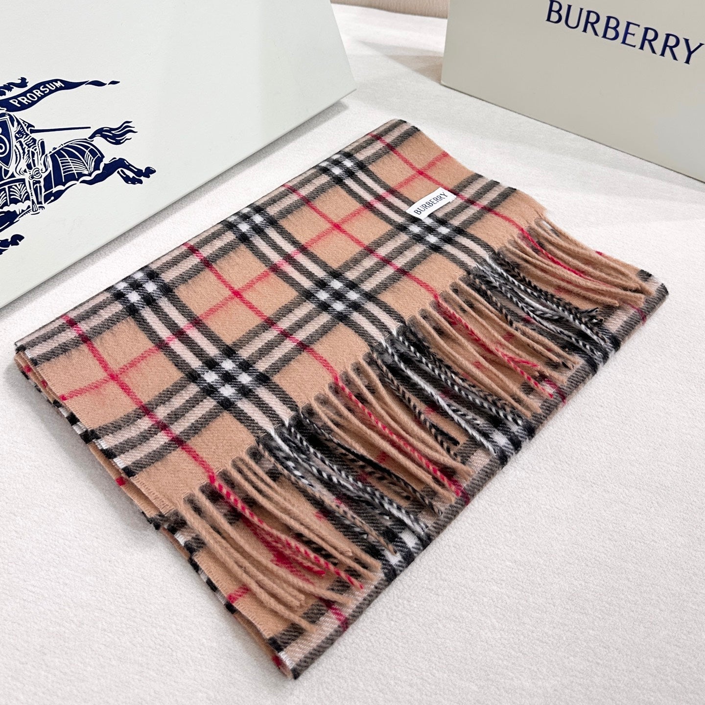 BURBERRY 26S SCARF 180CM IN CASHMERE 290650