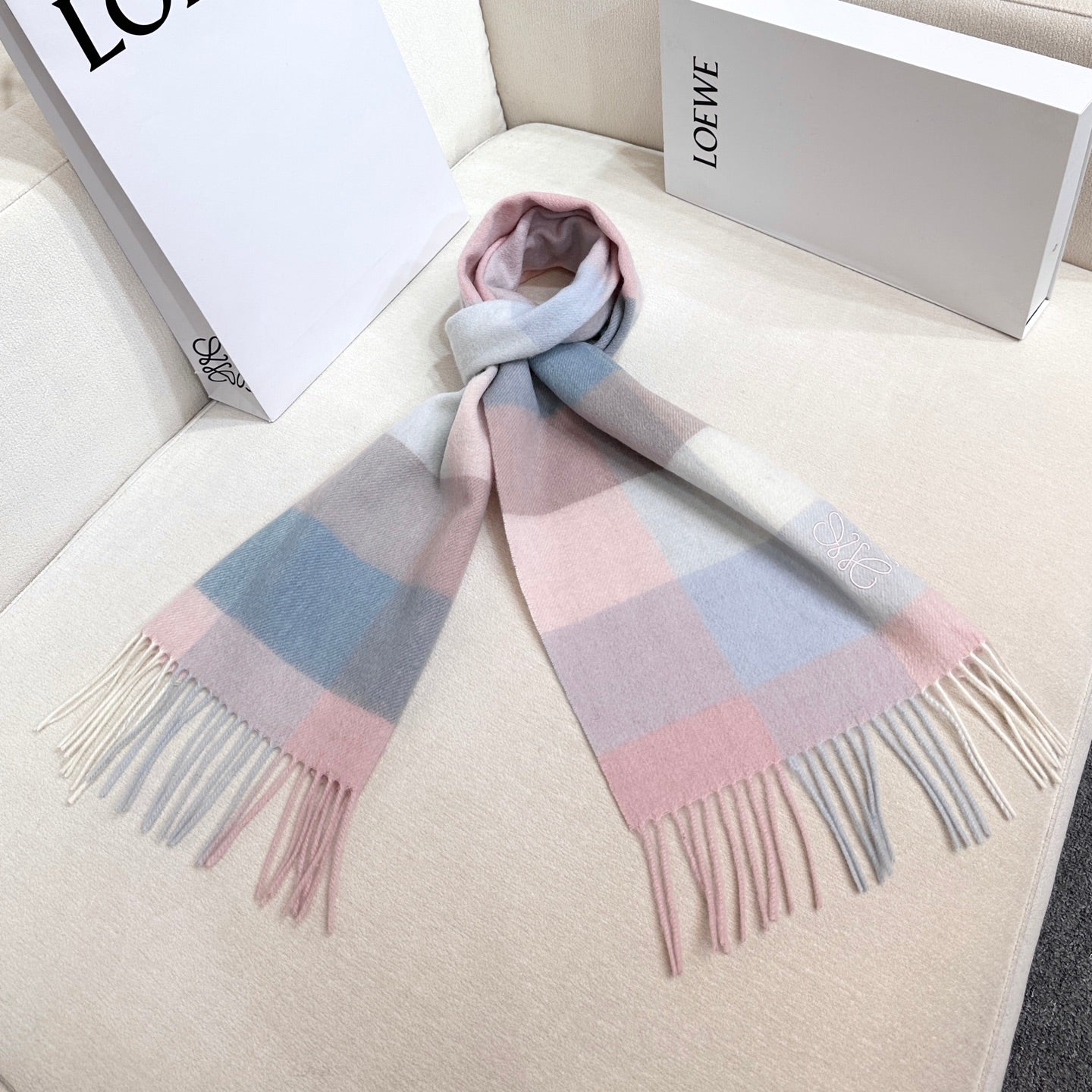 LOEWE 26S SCARF 180 IN CASHMERE 320593