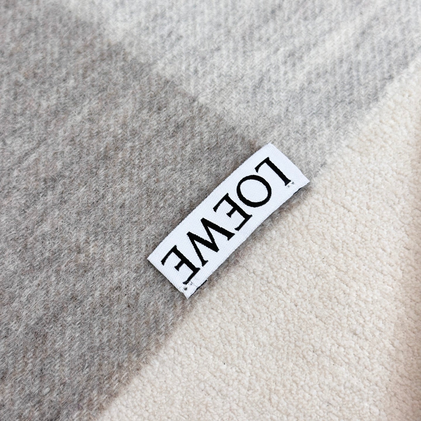 LOEWE 26S SCARF 180 IN CASHMERE 320594