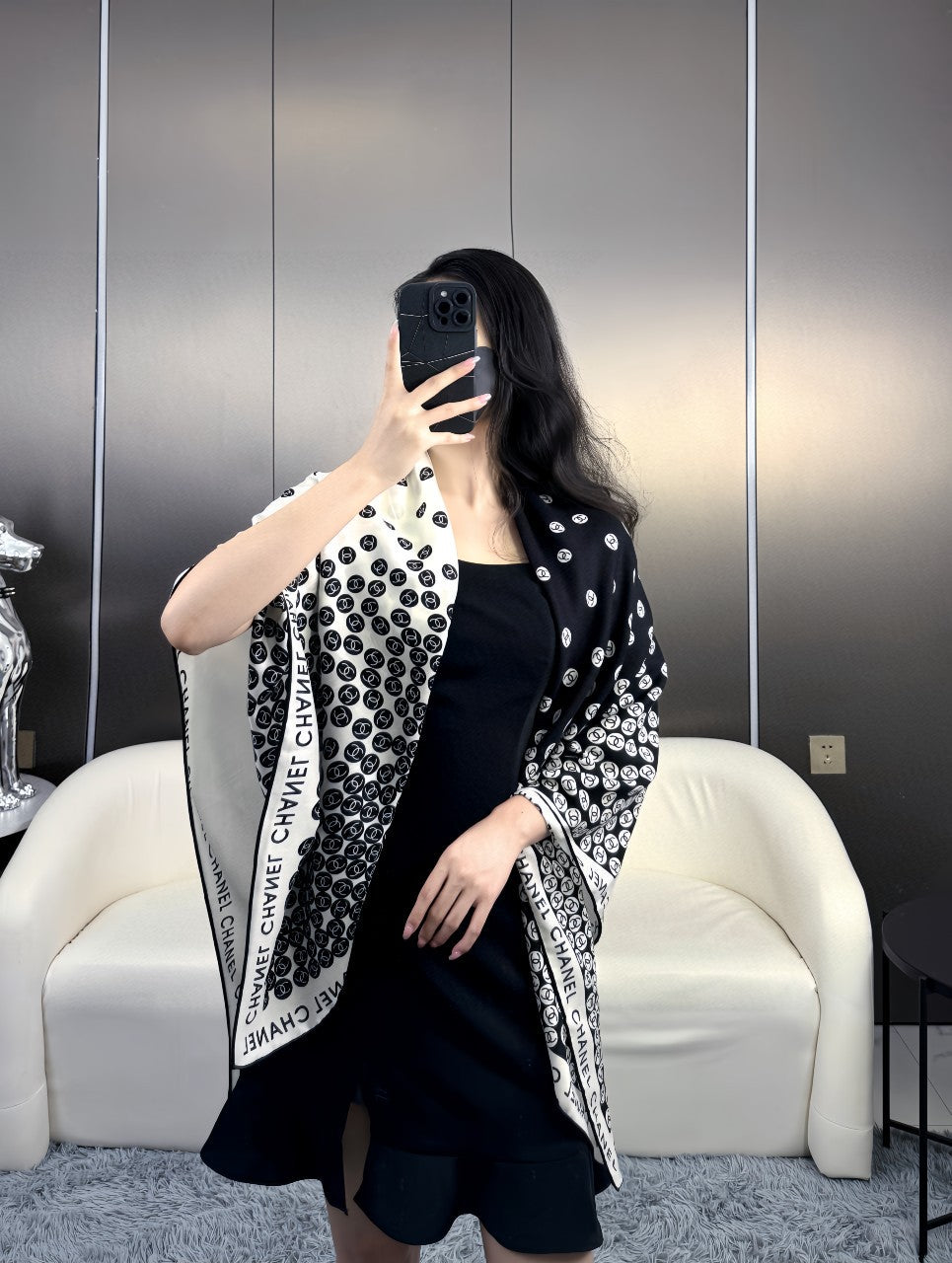 CHANEL 26S SCARF 140 IN SILK AND CASHMERE 313241