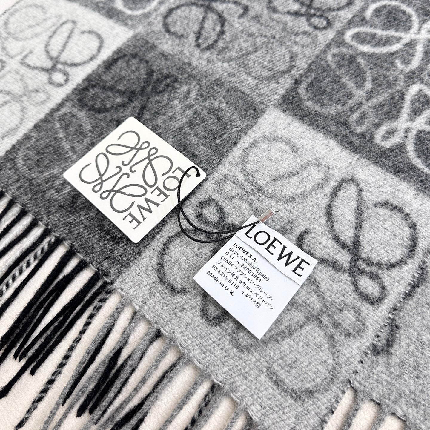 LOEWE 26S SCARF 180 IN CASHMERE WOOL 303186