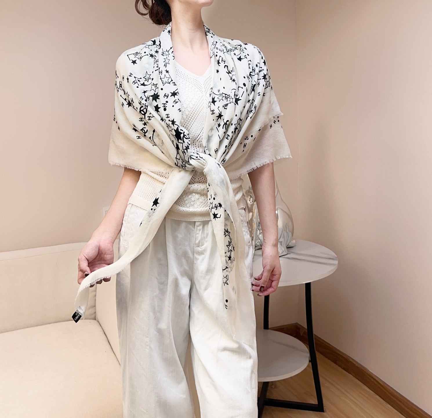 CHANEL 26S SCARF 140 IN SILK 309773