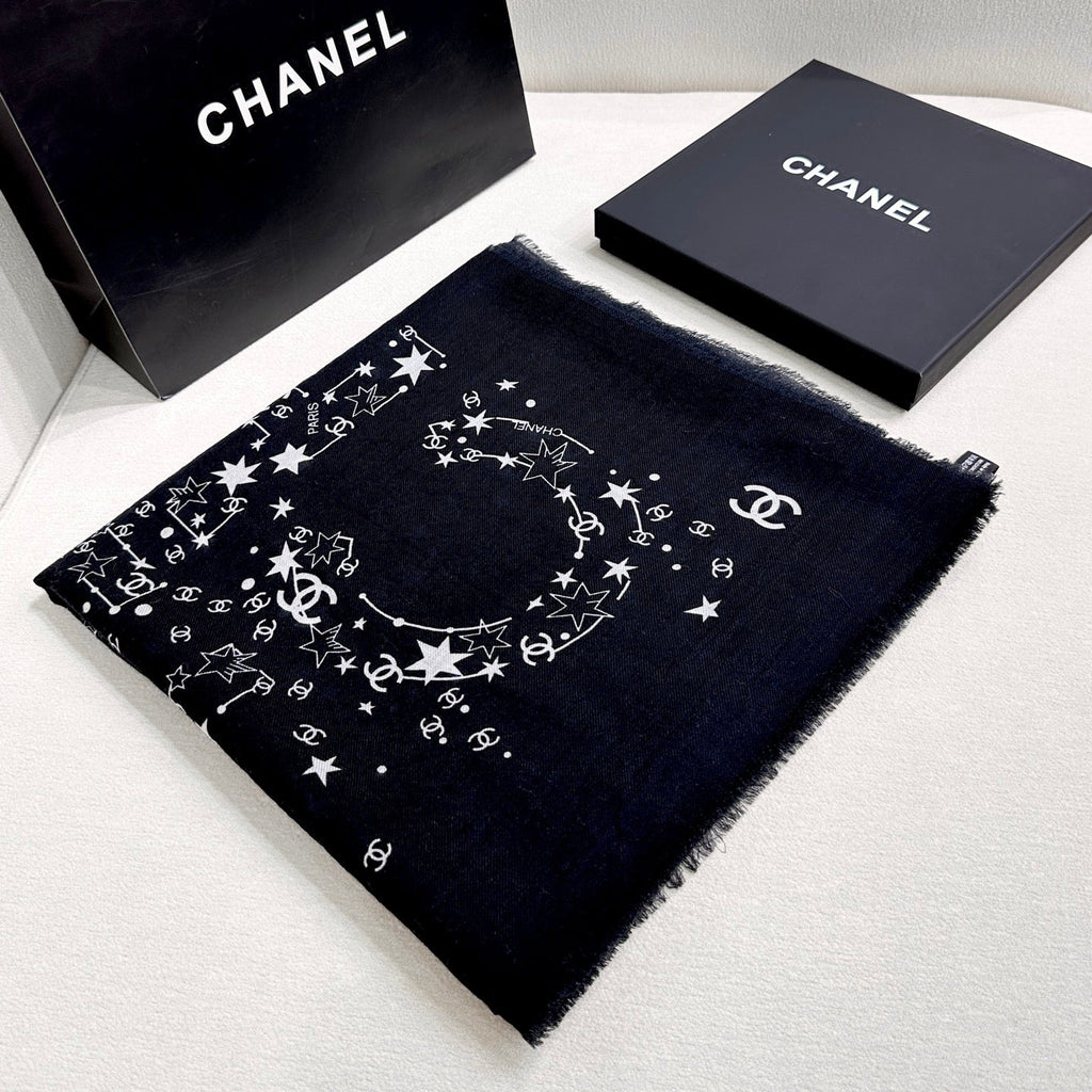 CHANEL 26S SCARF 140 IN SILK 309774