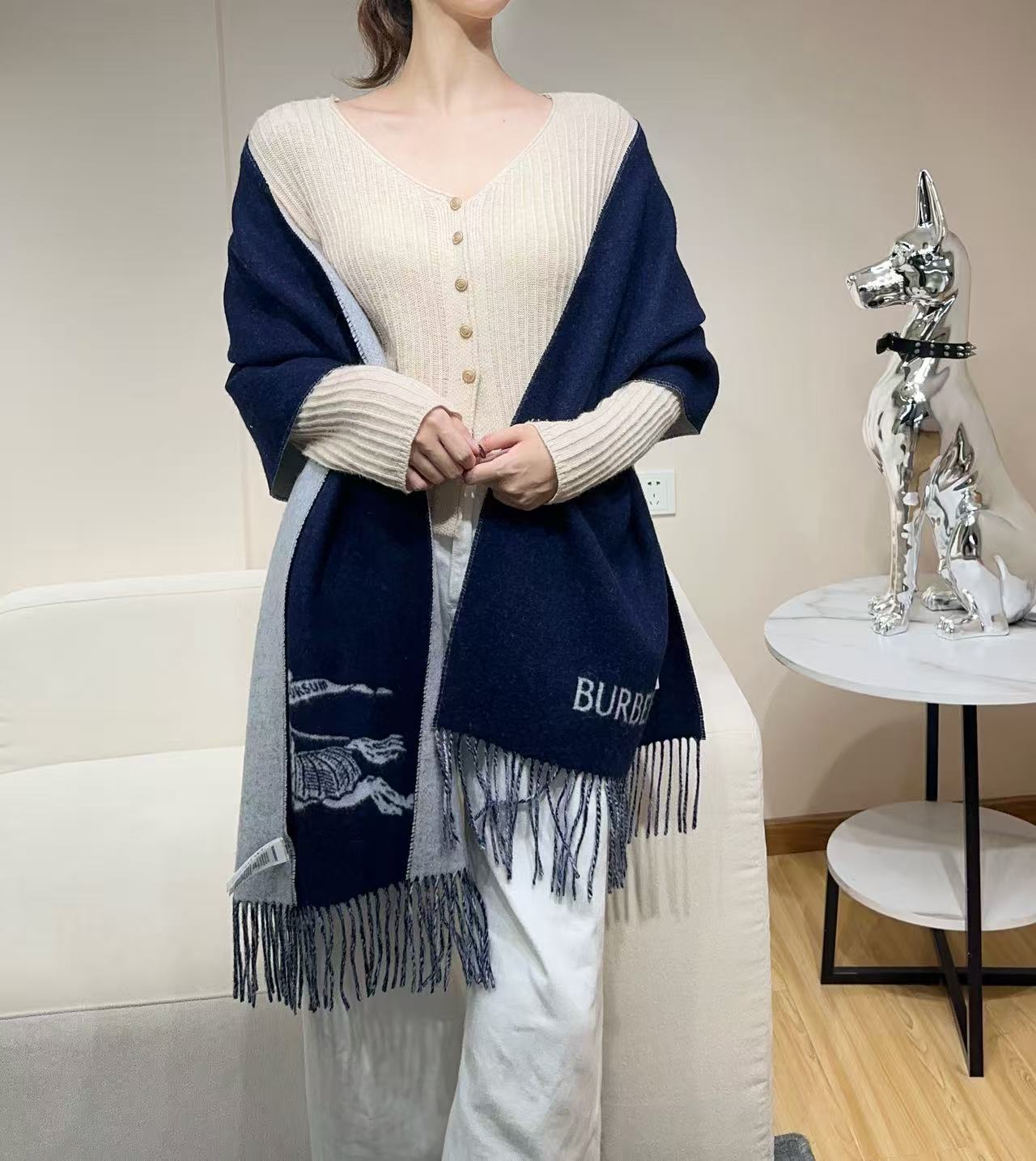 BURBERRY 26S SCARF 180CM IN CASHMERE 309770