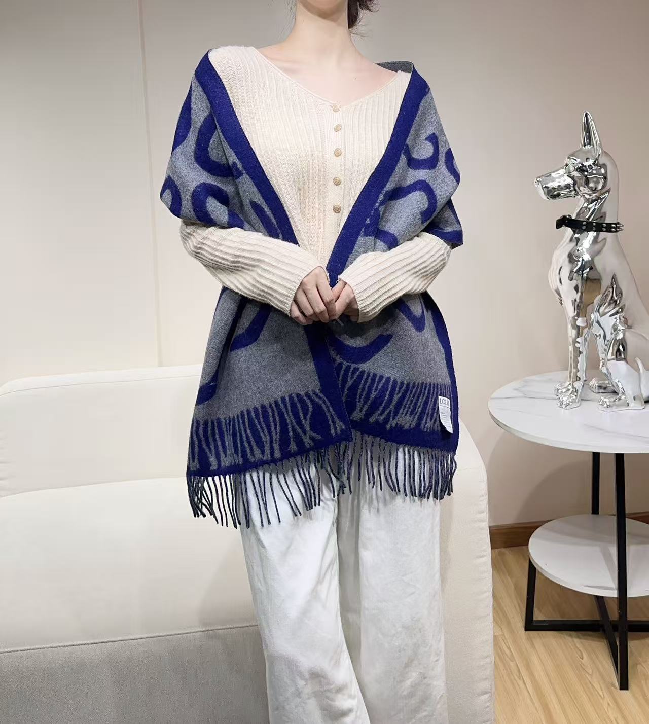 LOEWE 26S SCARF 180 IN CASHMERE WOOL 311813