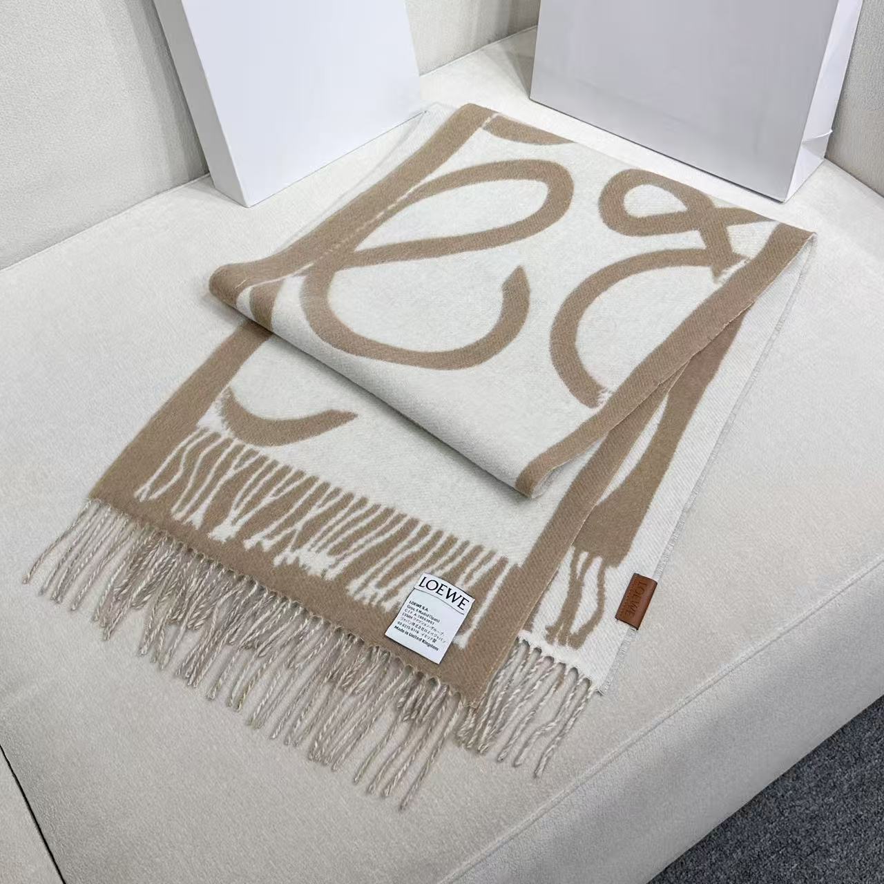 LOEWE 26S SCARF 180 IN CASHMERE WOOL 311814