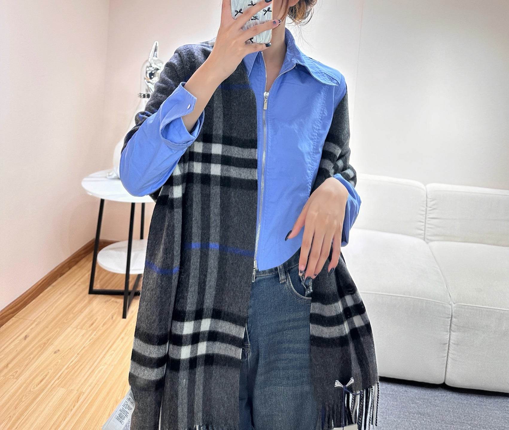BURBERRY 26S SCARF 200CM IN CASHMERE 305976