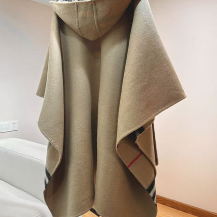 BURBERRY 26S HOODED CAPE 176 IN CASHMERE 304565