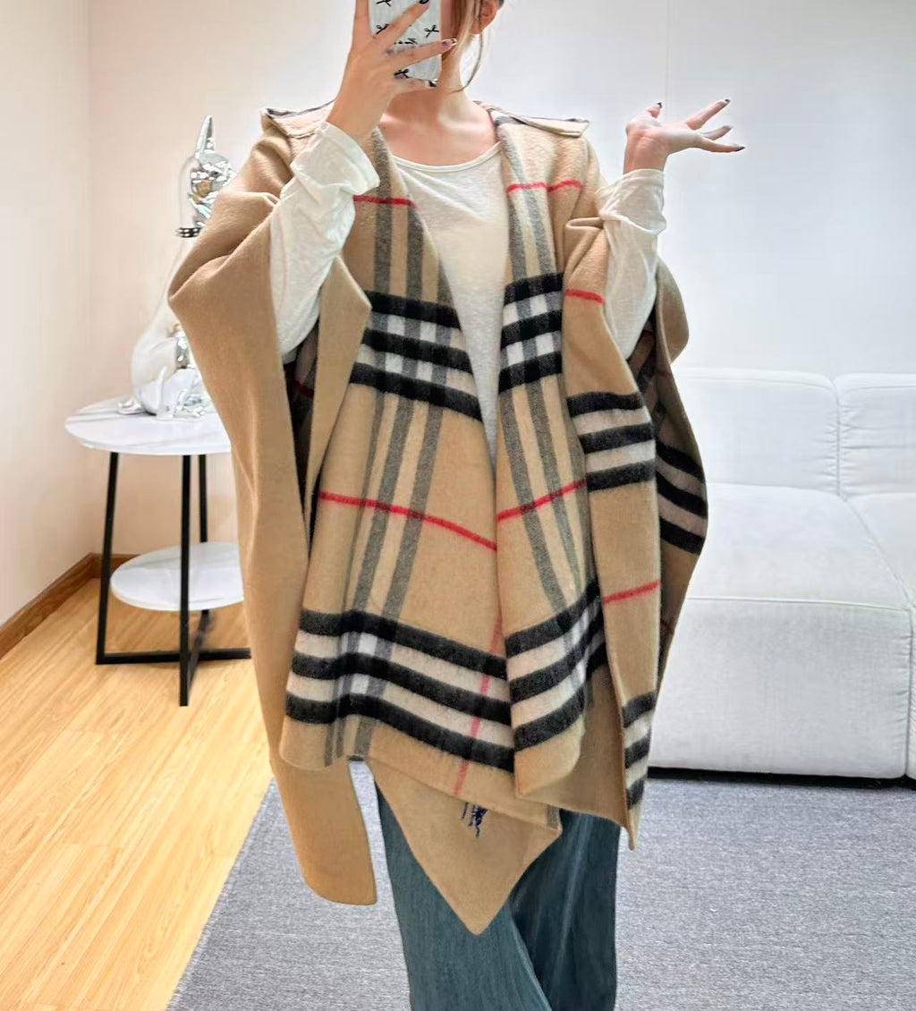 BURBERRY 26S HOODED CAPE 176 IN CASHMERE 304565