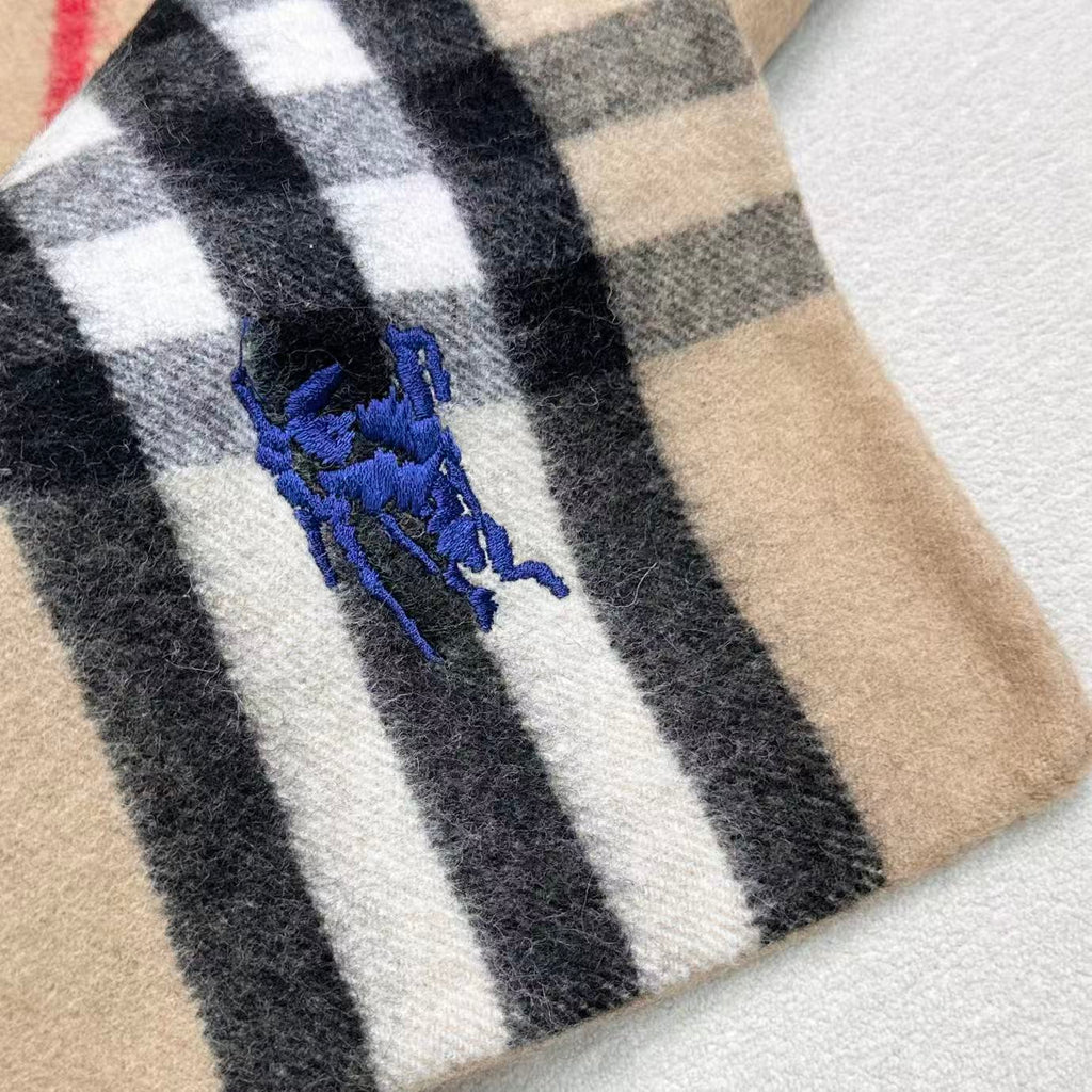 BURBERRY 26S HOODED CAPE 176 IN CASHMERE 304565