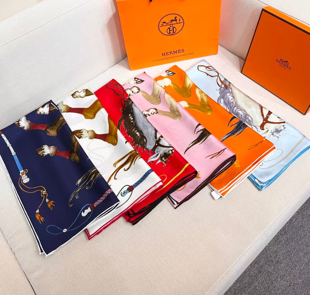 HERMES 26S SCARF 90 IN SILK 303189