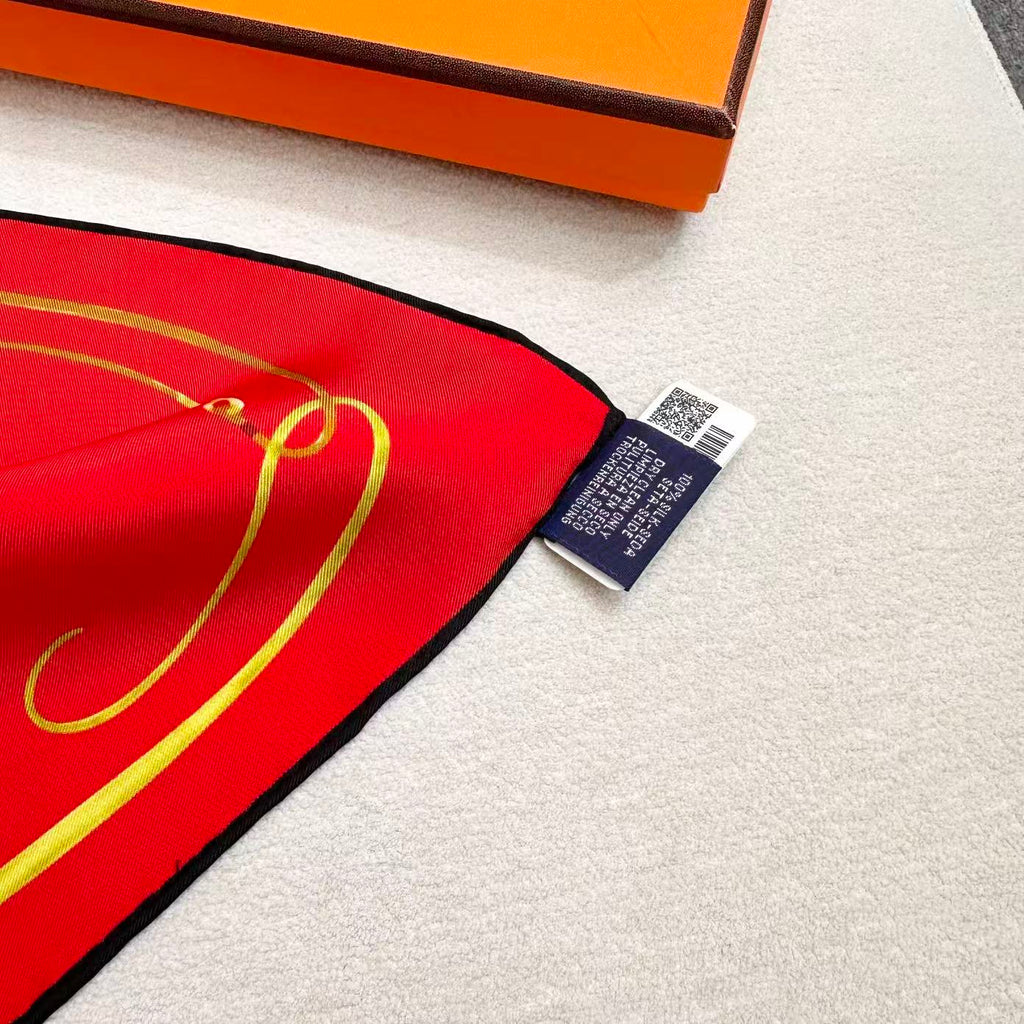 HERMES 26S SCARF 90 IN SILK 303192