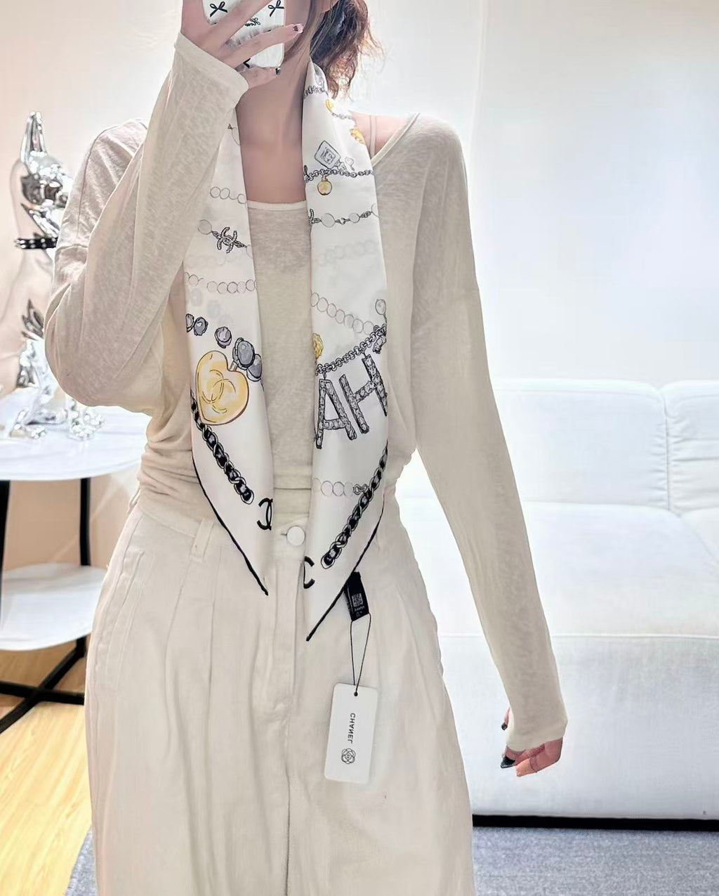 CHANEL 26S SCARF 90 IN SILK 307120