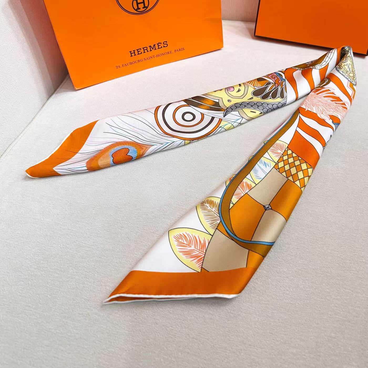 HERMES 26S SCARF 88 IN SILK 303219