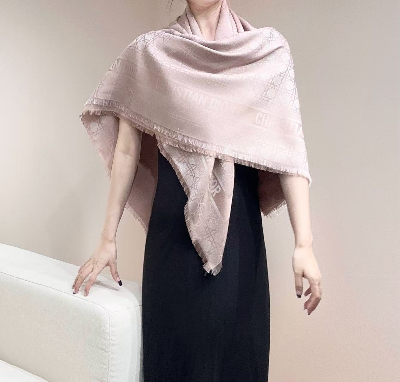 DIOR 26S SCARF 140CM IN CASHMERE SILK 303196
