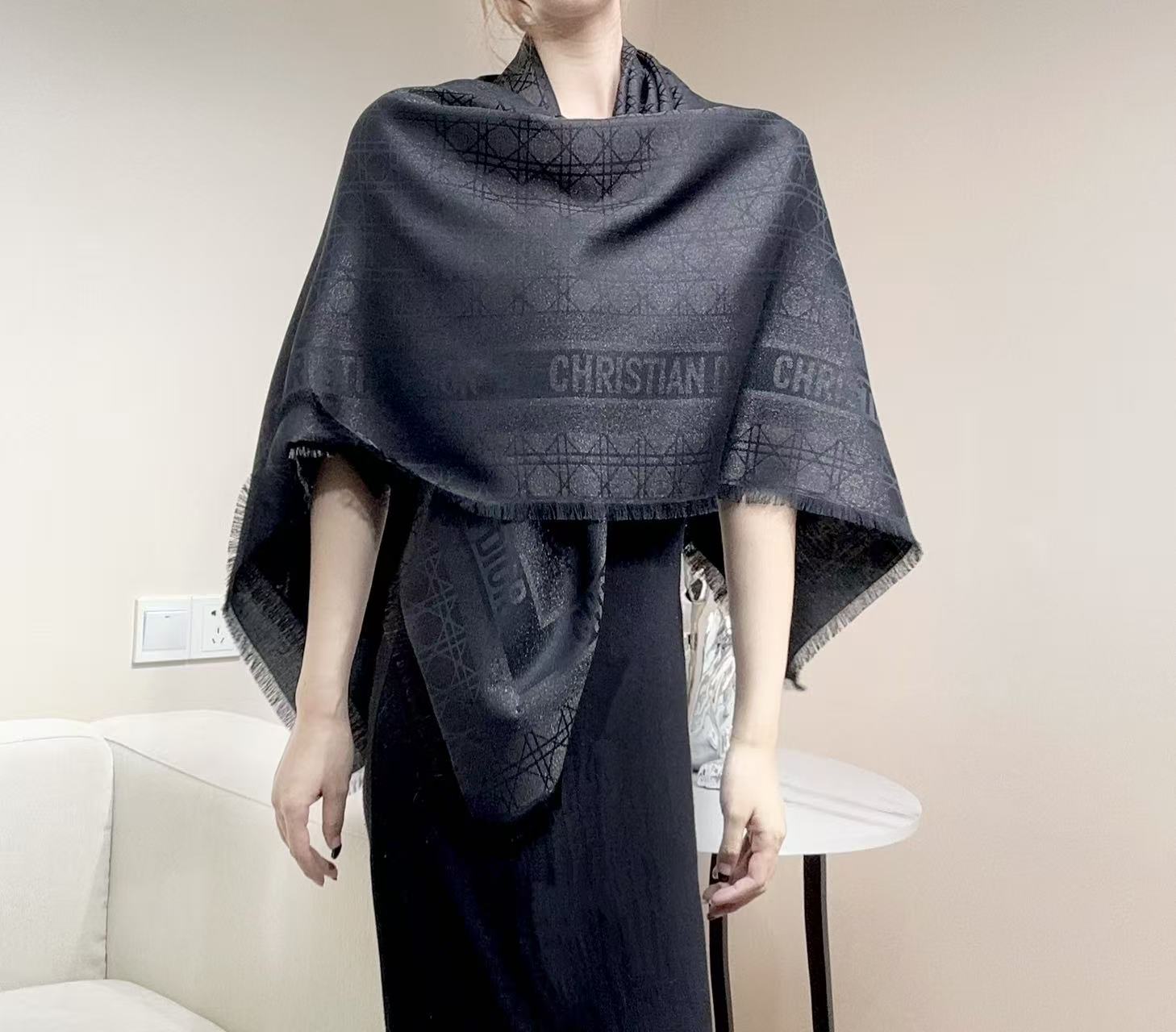 DIOR 26S SCARF 140CM IN CASHMERE SILK 303199