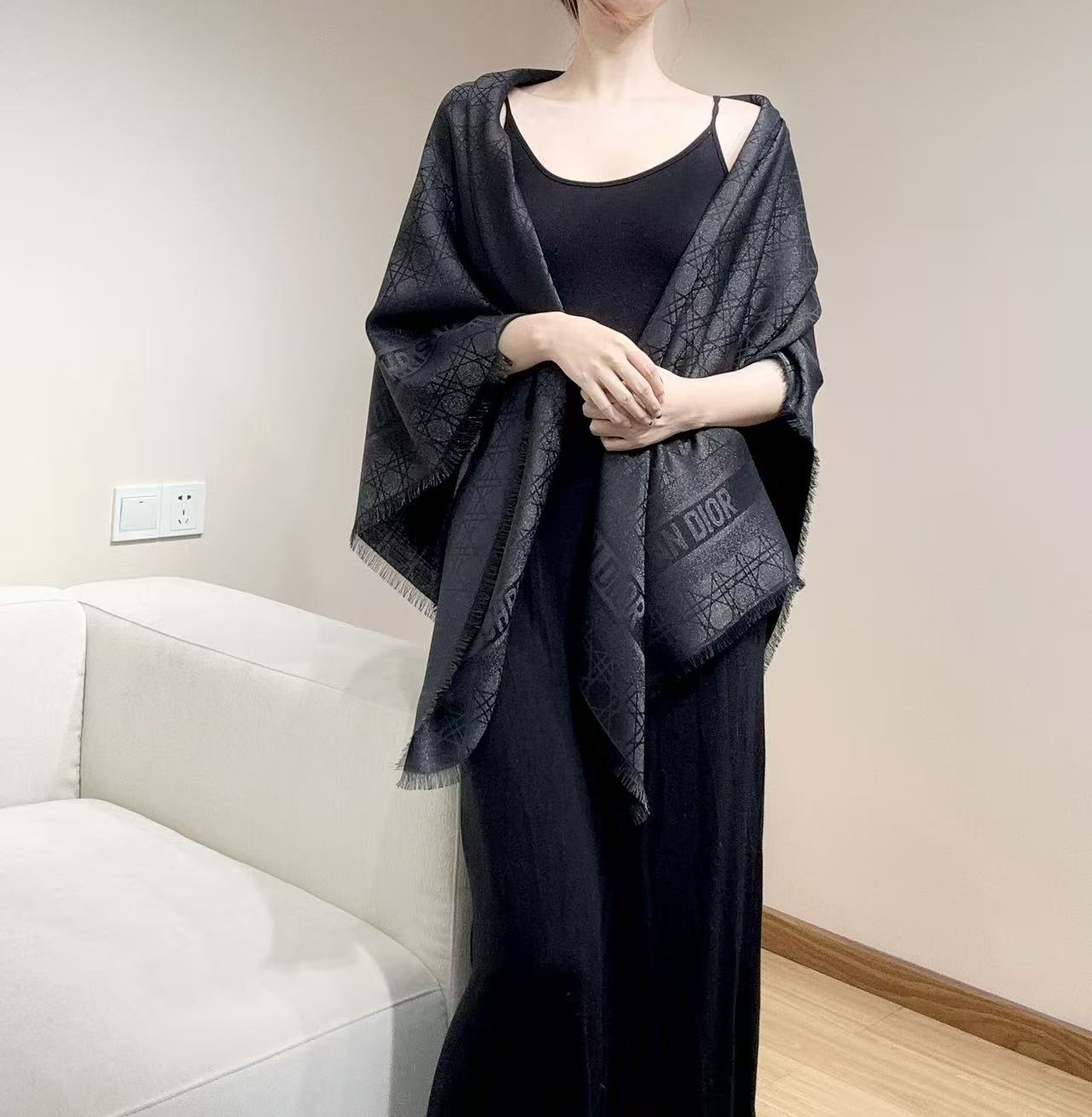 DIOR 26S SCARF 140CM IN CASHMERE SILK 303199