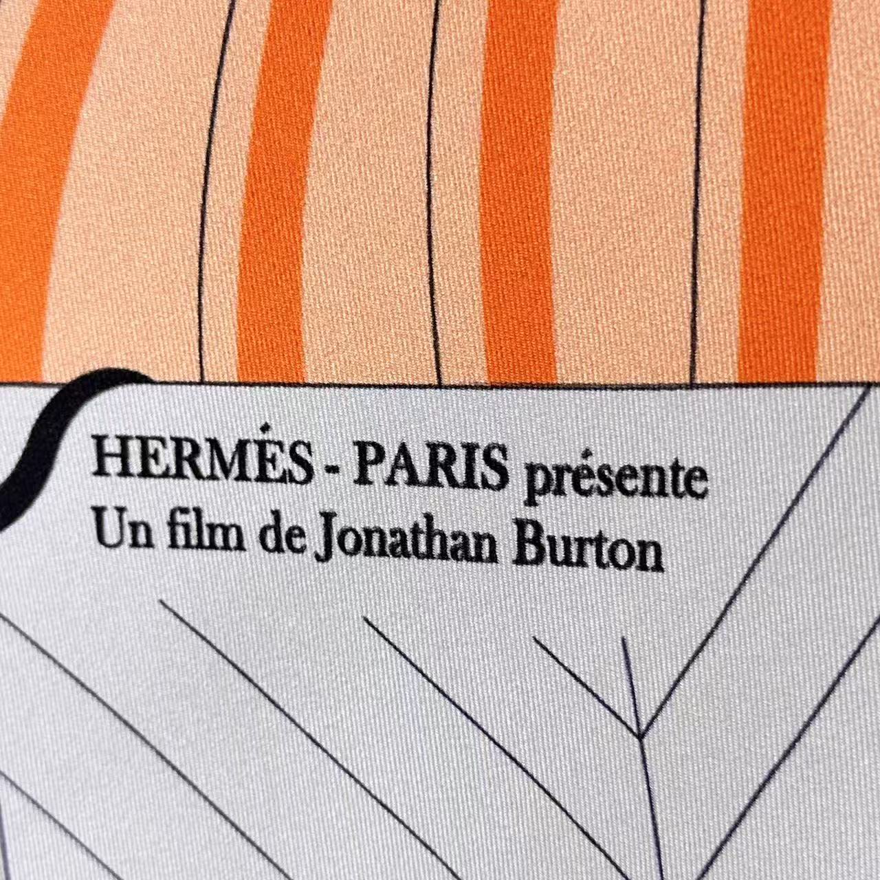 HERMES 26S SCARF 90 IN SILK 304330