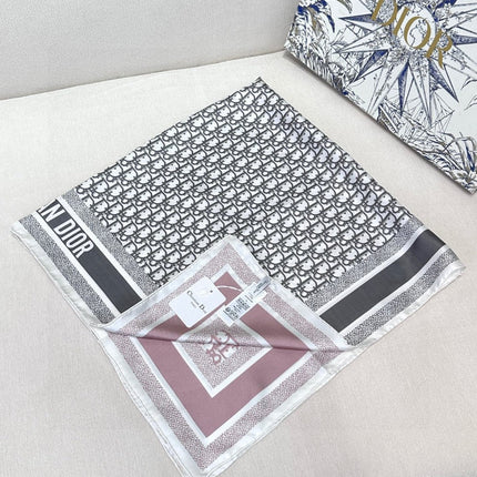 DIOR 26S SCARF 90 IN SILK 509170