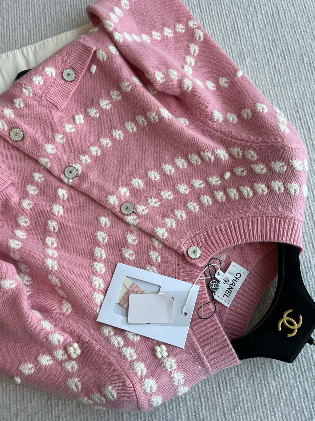 Chanel 25P Cardigan Pink Mix White Cashmere 229516