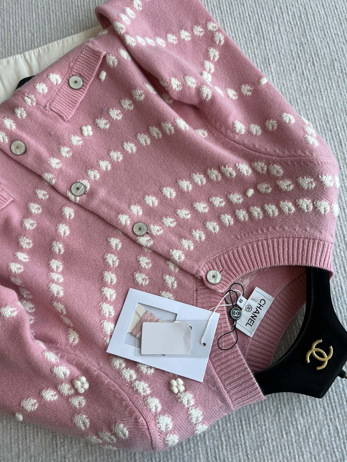 Chanel 25P Cardigan Pink Mix White Cashmere 229516