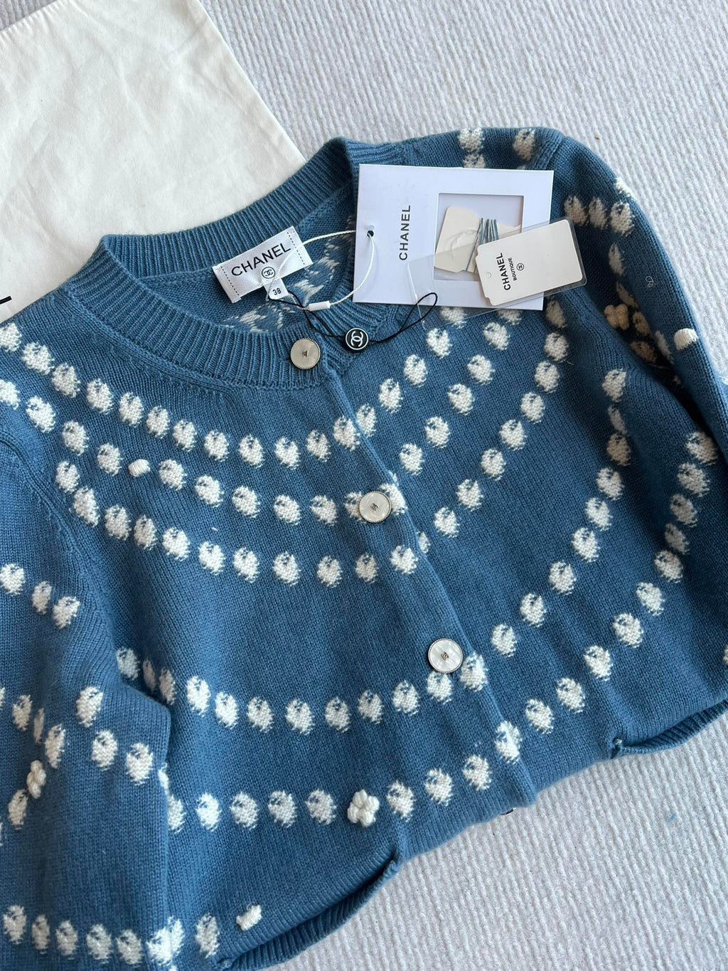 Chanel 25P Cardigan Dark Blue Mix White Cashmere 229517