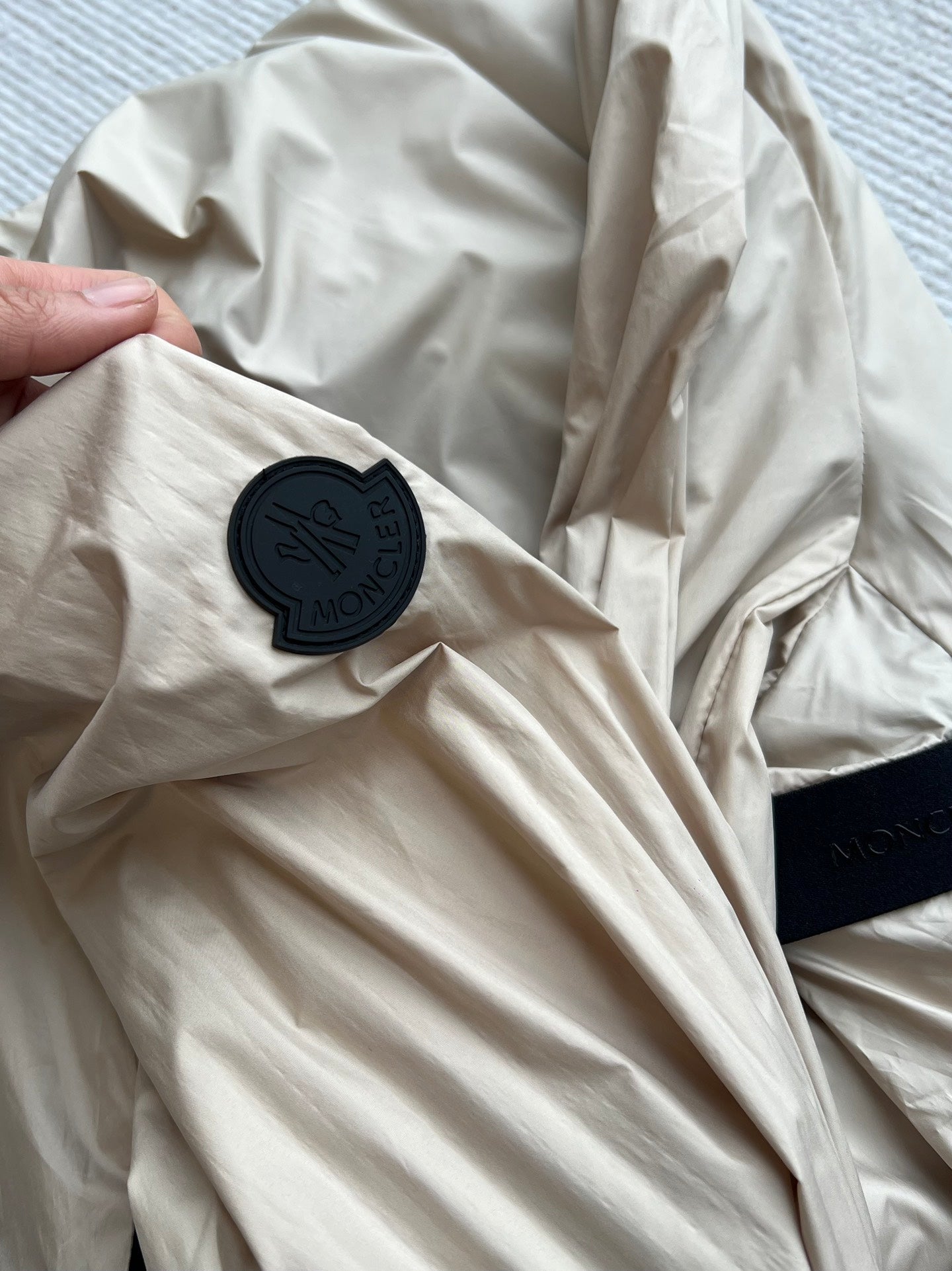 MONCLER UV-PROTECTION WINDBREAKER JACKET 269694