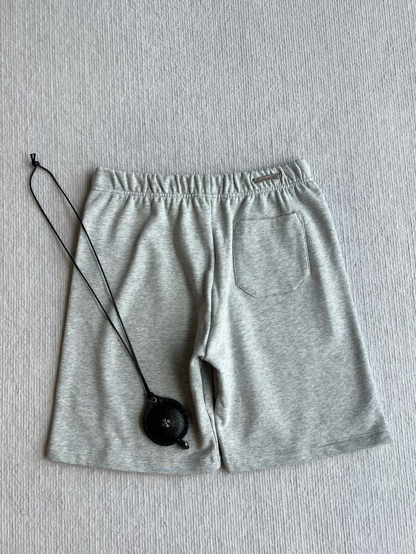 CHROME ELASTIC WAIST SHORTS 269616